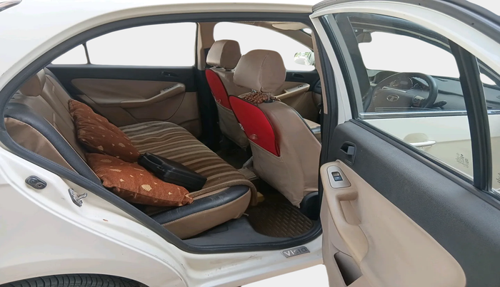 2011 Tata Indica Vista VX QUADRAJET, Diesel, Manual, 89,722 km, interior