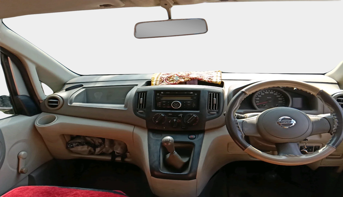 2013 Nissan Evalia XE, Diesel, Manual, 2,04,956 km, interior