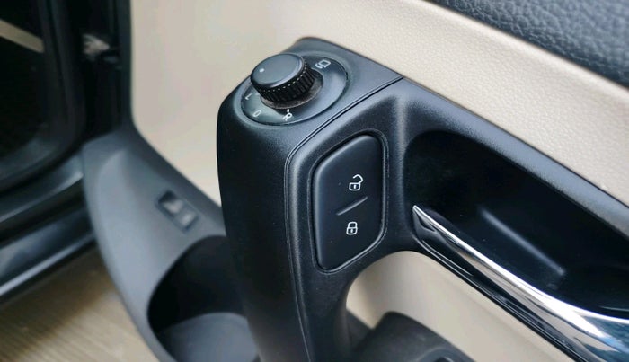 2020 Skoda Rapid 1.0 AMBITION TSI MT, Petrol, Manual, 81,002 km, interior