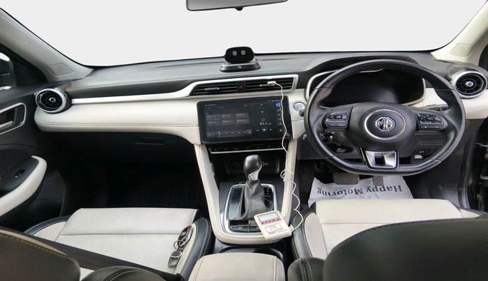 2023 MG ASTOR SHARP 1.5 CVT, Petrol, Automatic, 37,365 km, interior