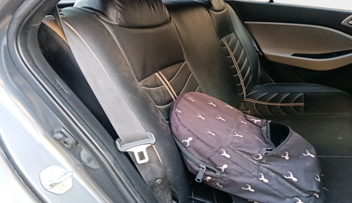 2015 Hyundai Elite i20 SPORTZ 1.2, Petrol, Manual, 1,03,955 km, interior