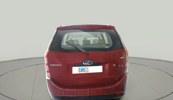 2015 Mahindra XUV500 W6, Diesel, Manual, 1,35,266 km, exterior