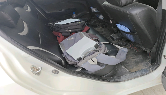 2014 Maruti Swift VXI, Petrol, Manual, 1,36,778 km, interior