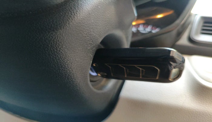 2021 Mahindra XUV300 W6 1.5 Diesel, Diesel, Manual, 96,560 km, interior