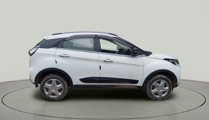 2022 Tata NEXON XM SUNROOF PETROL, Petrol, Manual, 26,542 km, exterior