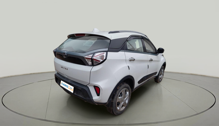 2022 Tata NEXON XM SUNROOF PETROL, Petrol, Manual, 26,542 km, exterior