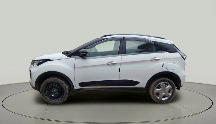2022 Tata NEXON XM SUNROOF PETROL, Petrol, Manual, 26,542 km, exterior
