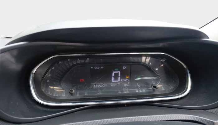 2022 Tata NEXON XM SUNROOF PETROL, Petrol, Manual, 26,542 km, interior