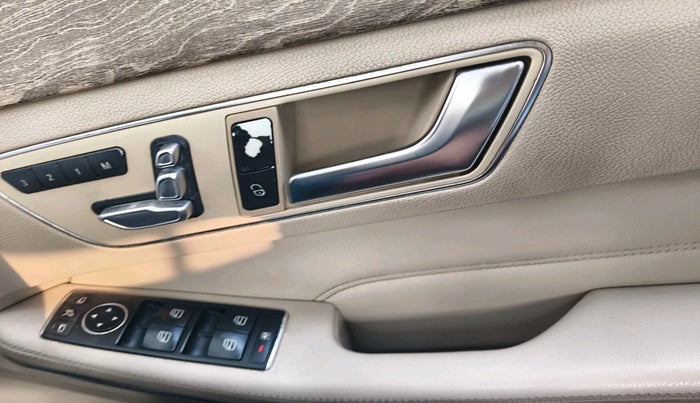 2013 Mercedes Benz E Class E 250 CDI AVANTGARDE, Diesel, Automatic, 92,155 km, interior