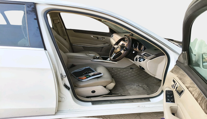 2013 Mercedes Benz E Class E 250 CDI AVANTGARDE, Diesel, Automatic, 92,155 km, interior