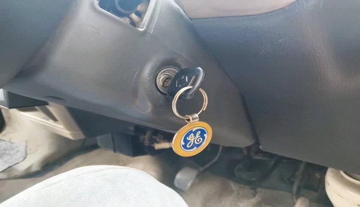 2012 Maruti Eeco 7 STR, Petrol, Manual, 54,678 km, interior