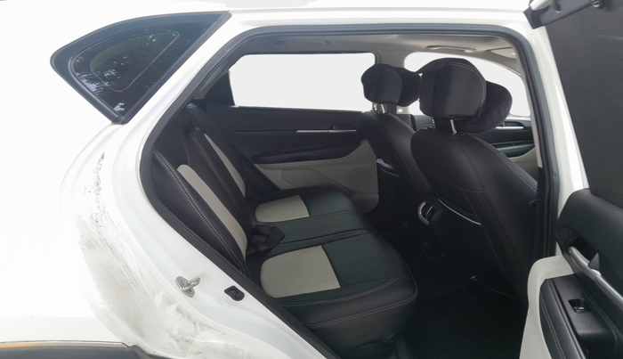 2021 KIA SONET HTX 1.5 AT, Diesel, Automatic, 1,16,122 km, interior