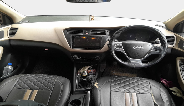 2016 Hyundai Elite i20 ASTA 1.4 CRDI (O), Diesel, Manual, 1,02,068 km, interior