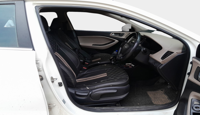 2016 Hyundai Elite i20 ASTA 1.4 CRDI (O), Diesel, Manual, 1,02,068 km, interior