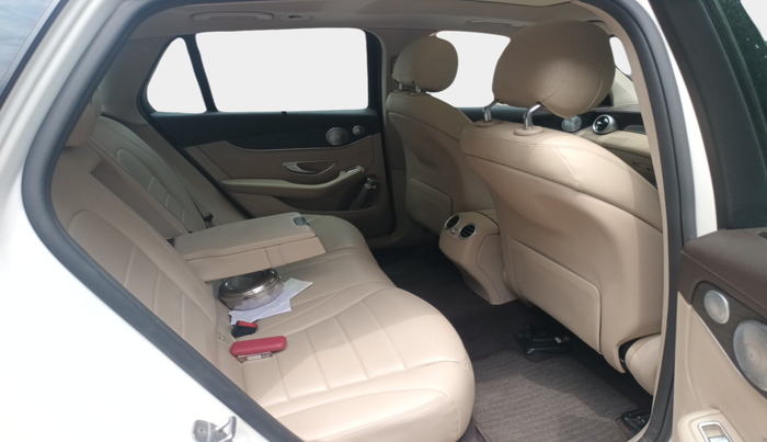 2018 Mercedes Benz GLC CLASS 220 D 4 MATIC, Diesel, Automatic, 1,17,426 km, interior