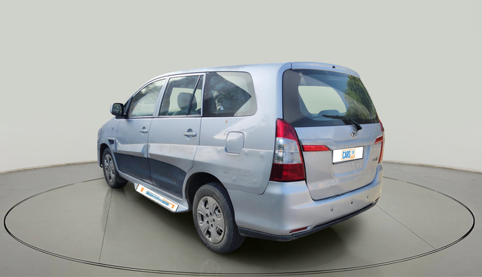 2014 Toyota Innova 2.5 GX 8 STR, Diesel, Manual, 73,247 km, exterior