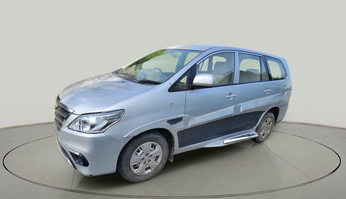 2014 Toyota Innova 2.5 GX 8 STR, Diesel, Manual, 73,247 km, exterior