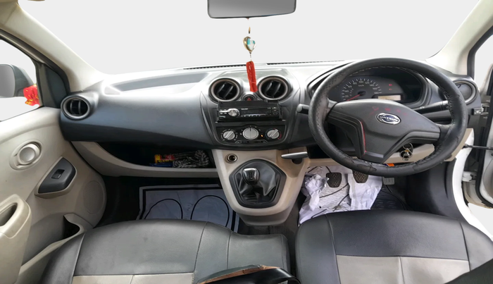 2017 Datsun Go T, Petrol, Manual, 1,38,288 km, interior
