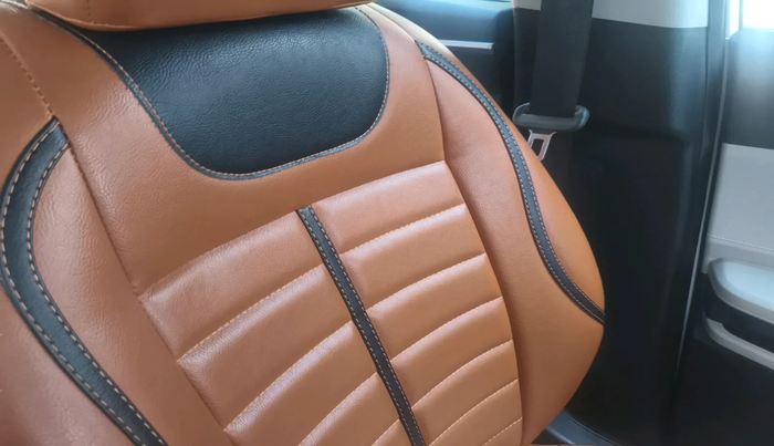 2023 KIA CARENS PRESTIGE 1.5 DIESEL IMT 7 STR, Diesel, Manual, 18,618 km, interior