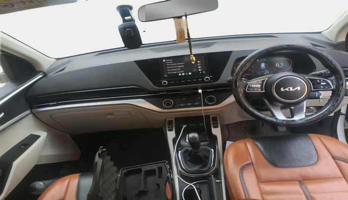 2023 KIA CARENS PRESTIGE 1.5 DIESEL IMT 7 STR, Diesel, Manual, 18,618 km, interior