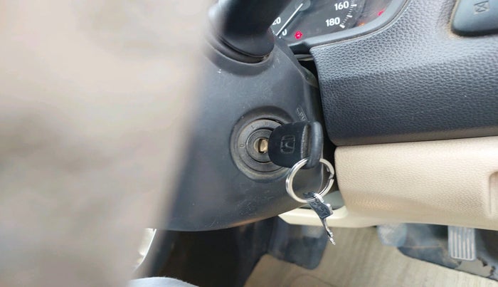 2019 Honda Amaze 1.2L I-VTEC S, Petrol, Manual, 1,10,121 km, interior