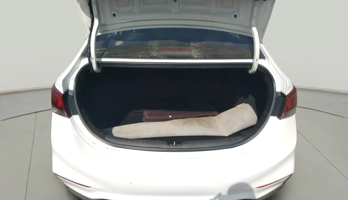 2019 Hyundai Verna 1.6 VTVT SX, Petrol, Manual, 99,993 km, exterior