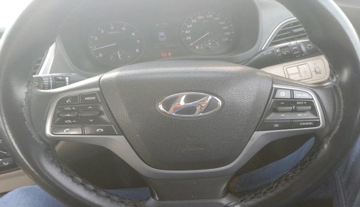 2019 Hyundai Verna 1.6 VTVT SX, Petrol, Manual, 99,993 km, interior