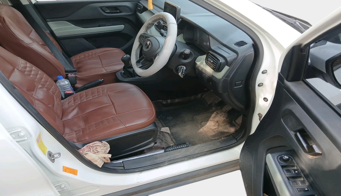 2024 Tata PUNCH ADVENTURE RHYTHM CNG, CNG, Manual, 47,131 km, interior