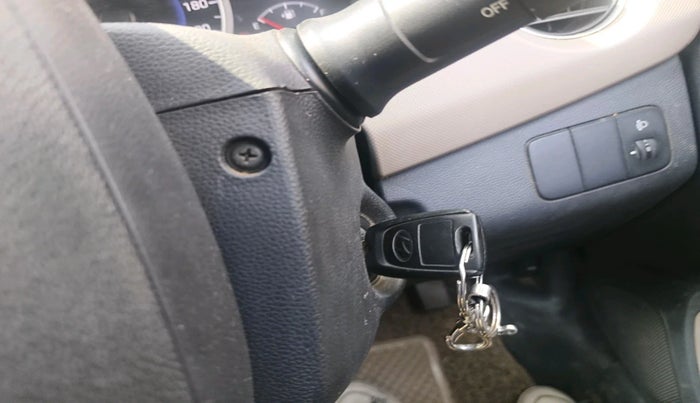 2015 Hyundai Grand i10 SPORTZ 1.1 CRDI, Diesel, Manual, 1,43,193 km, interior