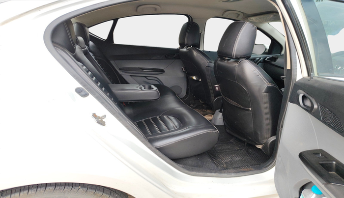 2017 Tata TIGOR XT PETROL, Petrol, Manual, 99,709 km, interior