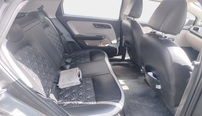 2021 Tata ALTROZ XM PLUS PETROL, Petrol, Manual, 33,643 km, interior