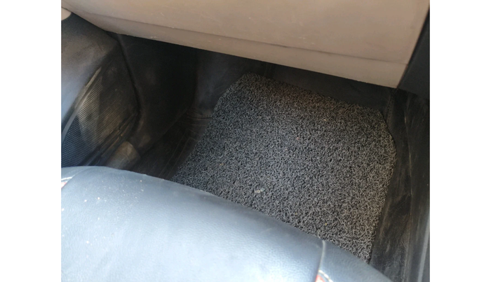 2011 Volkswagen Polo HIGHLINE 1.6L, Petrol, Manual, 80,763 km, interior