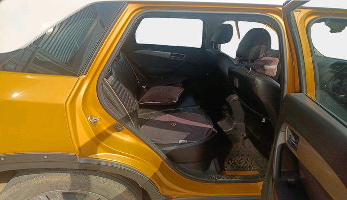 2017 Maruti Vitara Brezza ZDI PLUS DUAL TONE, Diesel, Manual, 1,42,946 km, interior