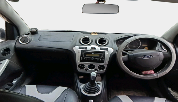 2012 Ford Figo TITANIUM 1.4 DIESEL, Diesel, Manual, 1,13,572 km, interior