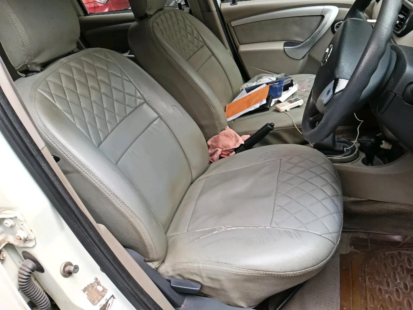 2013 Nissan Terrano XL D PLUS, Diesel, Manual, 1,46,320 km, interior