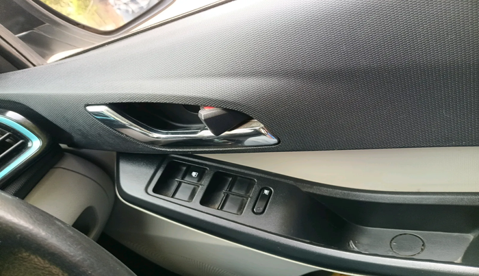 2023 Tata TIAGO EV XZ PLUS LONG RANGE, Electric, Automatic, 40,011 km, interior