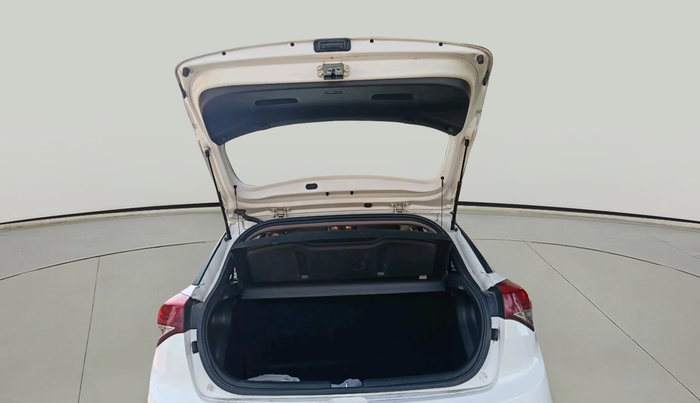 2014 Hyundai Elite i20 SPORTZ 1.2 (O), Petrol, Manual, 81,969 km, exterior