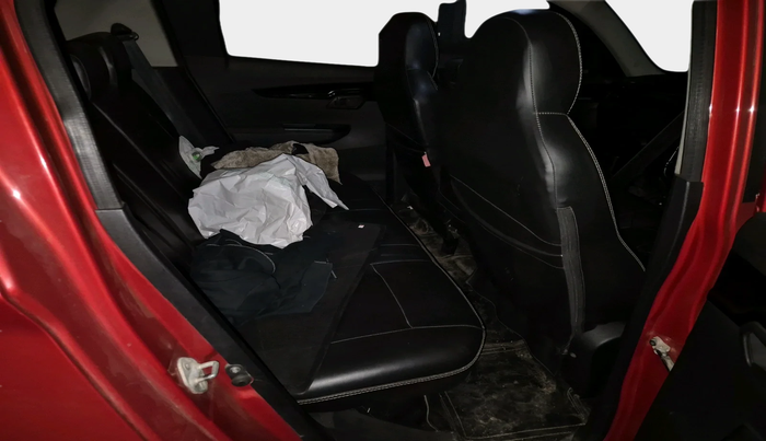 2017 Mahindra Kuv100 K8 D 6 STR, Diesel, Manual, 61,381 km, interior