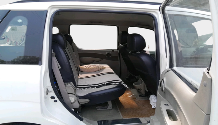 2014 Mahindra Quanto C8, Diesel, Manual, 84,185 km, interior