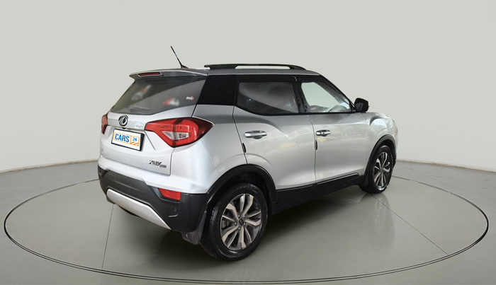 2021 Mahindra XUV300 W8 (O) 1.5 DIESEL, Diesel, Manual, 82,514 km, exterior
