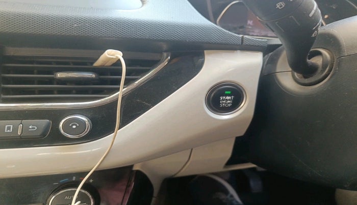 2021 Tata NEXON XZA PLUS PETROL, Petrol, Automatic, 72,989 km, interior