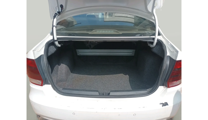 2019 Volkswagen Vento HIGHLINE PETROL AT, Petrol, Automatic, 79,661 km, exterior