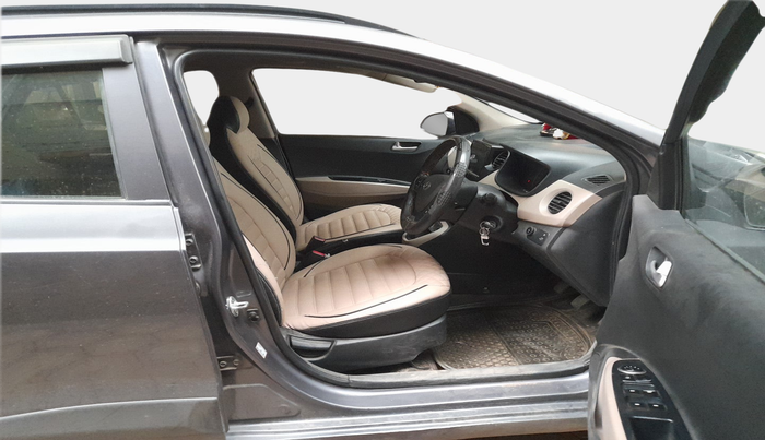 2018 Hyundai Grand i10 SPORTZ 1.2 KAPPA VTVT, Petrol, Manual, 73,107 km, interior