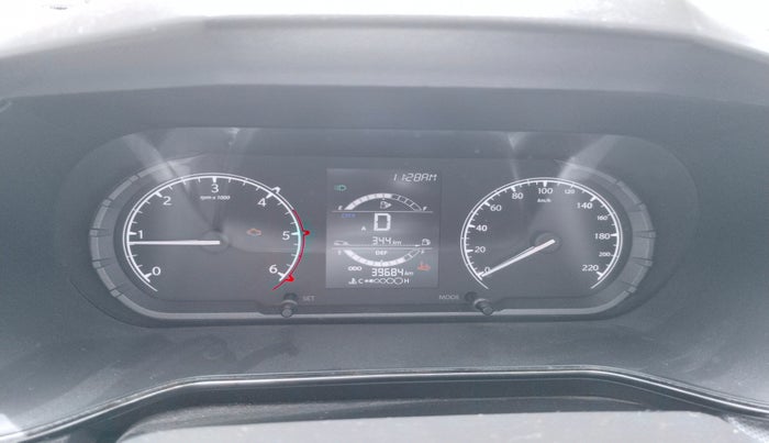2022 Tata Harrier XTA 2.0L KRYOTEC PLUS, Diesel, Automatic, 39,684 km, interior