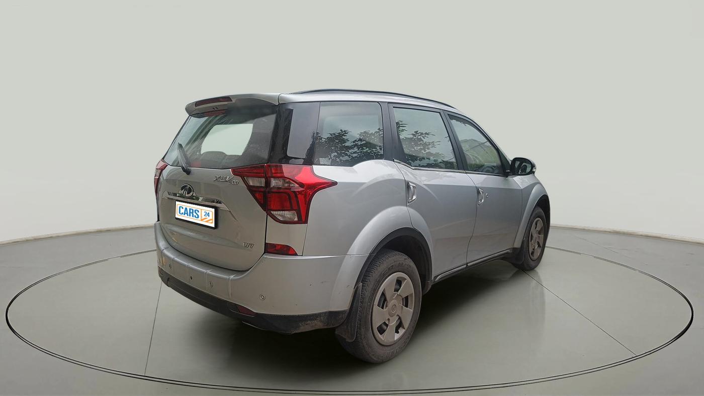 2020 Mahindra XUV500 W7, Diesel, Manual, 47,820 km, exterior