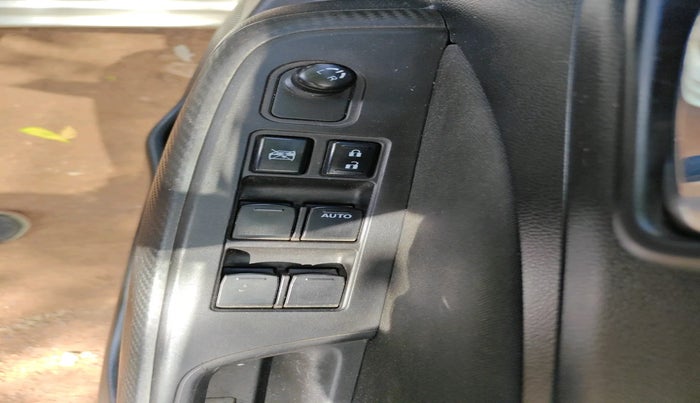 2019 Maruti Swift VXI, Petrol, Manual, 80,834 km, interior