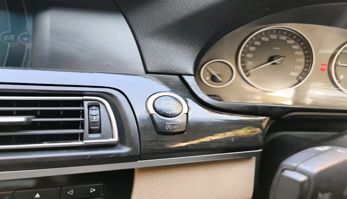 2012 BMW 5 Series 520D 2.0, Diesel, Automatic, 70,056 km, interior