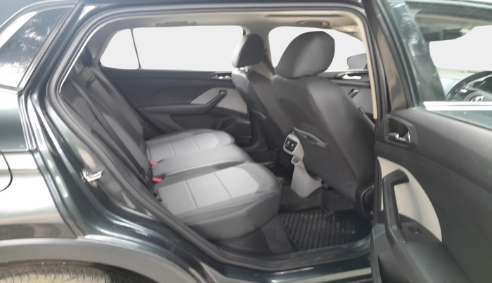 2022 Skoda KUSHAQ STYLE 1.5L TSI DSG, Petrol, Automatic, 41,837 km, interior