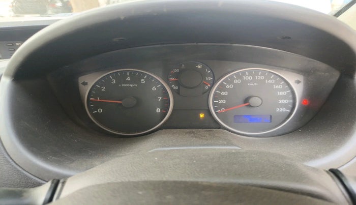 2014 Hyundai i20 SPORTZ 1.2, Petrol, Manual, 78,821 km, interior