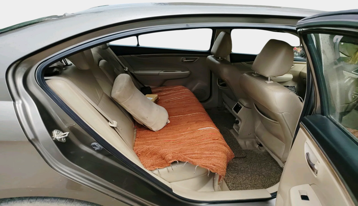2019 Maruti Ciaz ALPHA 1.5 SHVS PETROL, Petrol, Manual, 96,191 km, interior